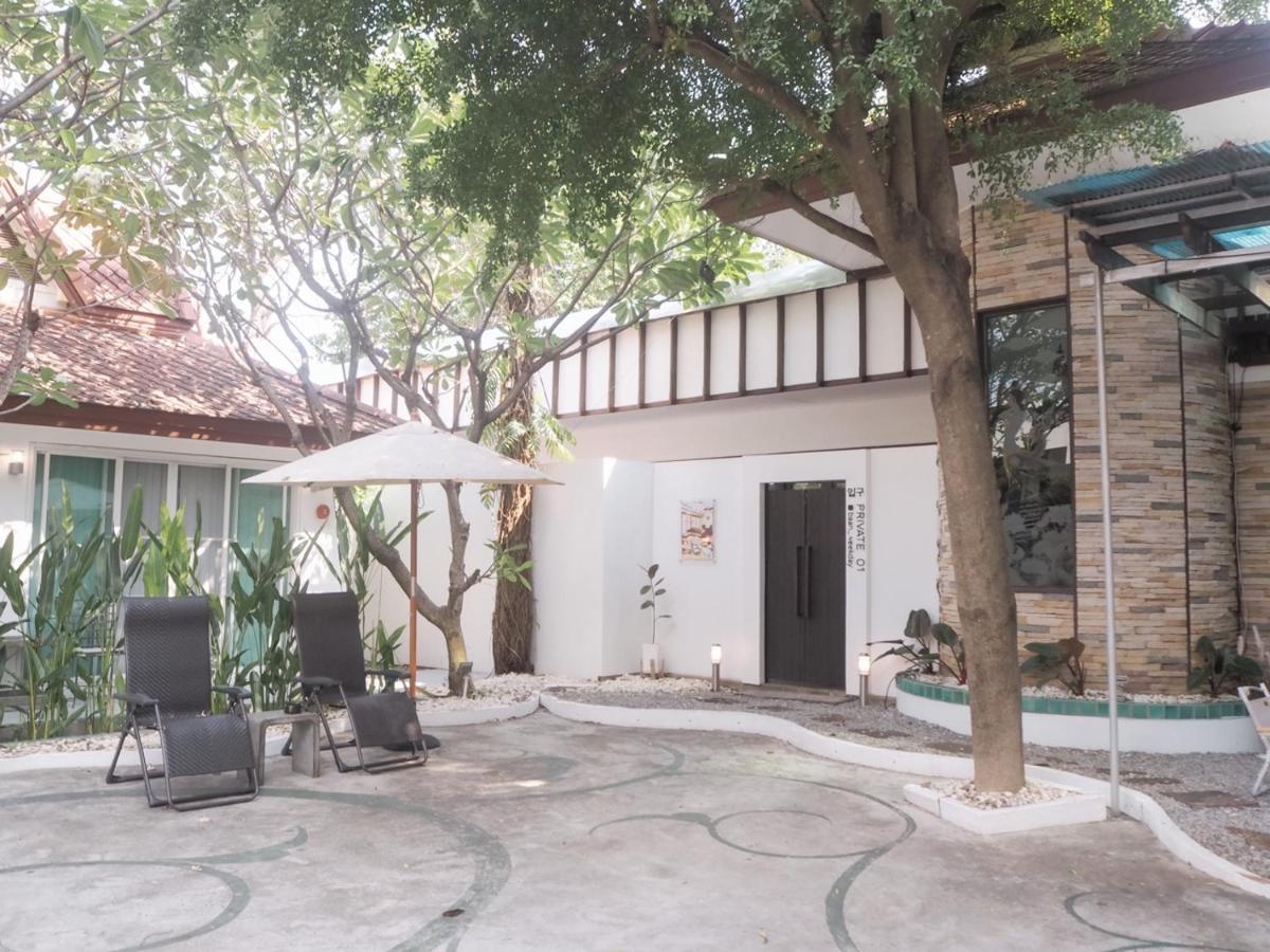 Baan Weekday Private 02 Hotel Chiang Mai Buitenkant foto